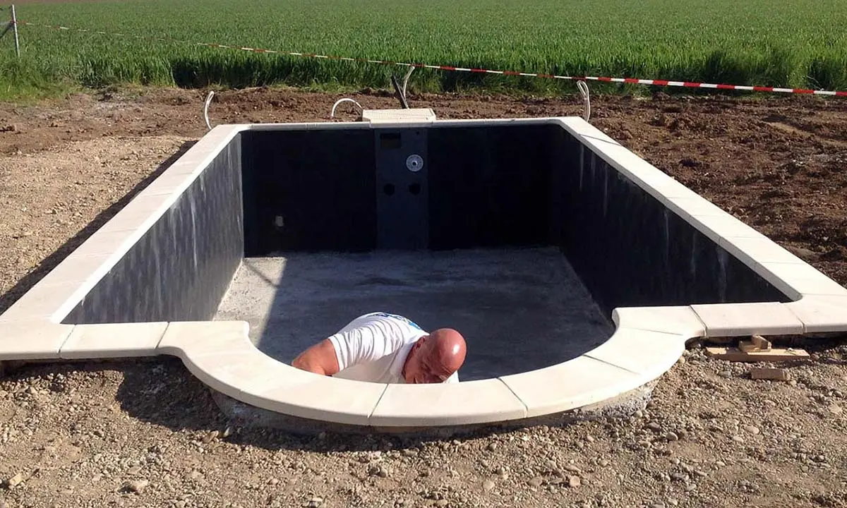 Kontrolle Montage Poolbau Heidelberg